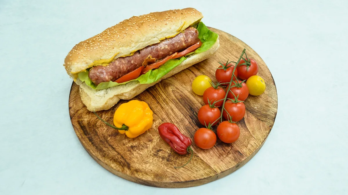 Austrijska kobasica sa kačkavaljem 1kg