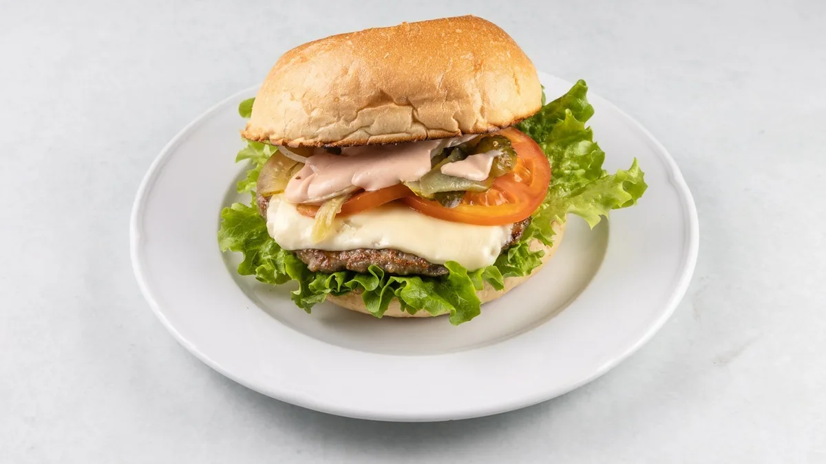 Tomislav burger s krumpirićima