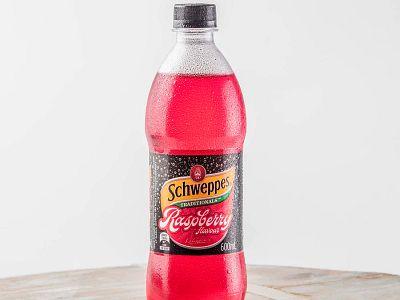 Schweppes Traditional Raspberry 600ml