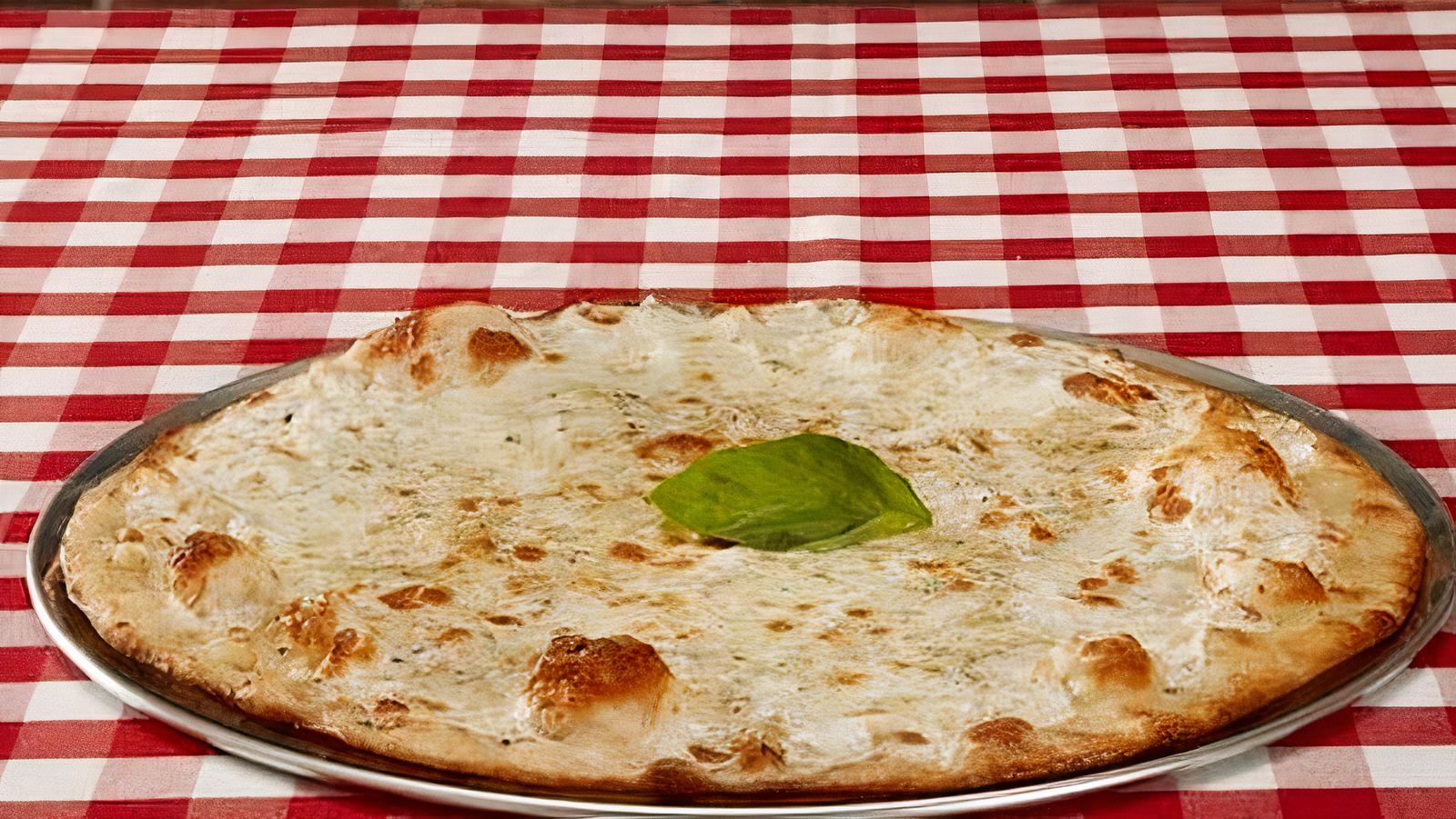 White Pizza with Garlic