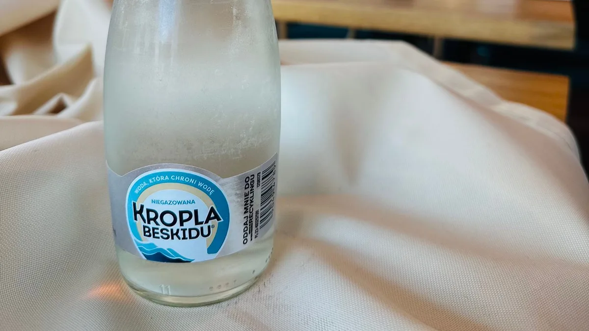 Kropla Beskidu Woda Niegazowana 330ml