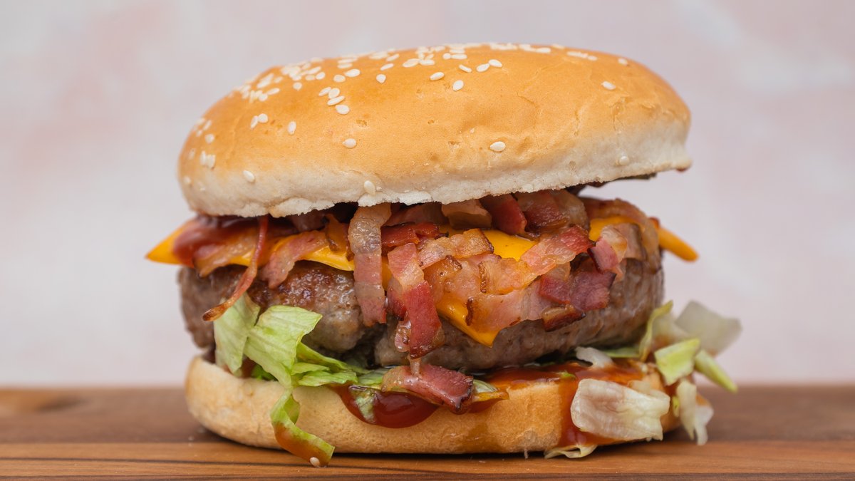 Urnebesni burger