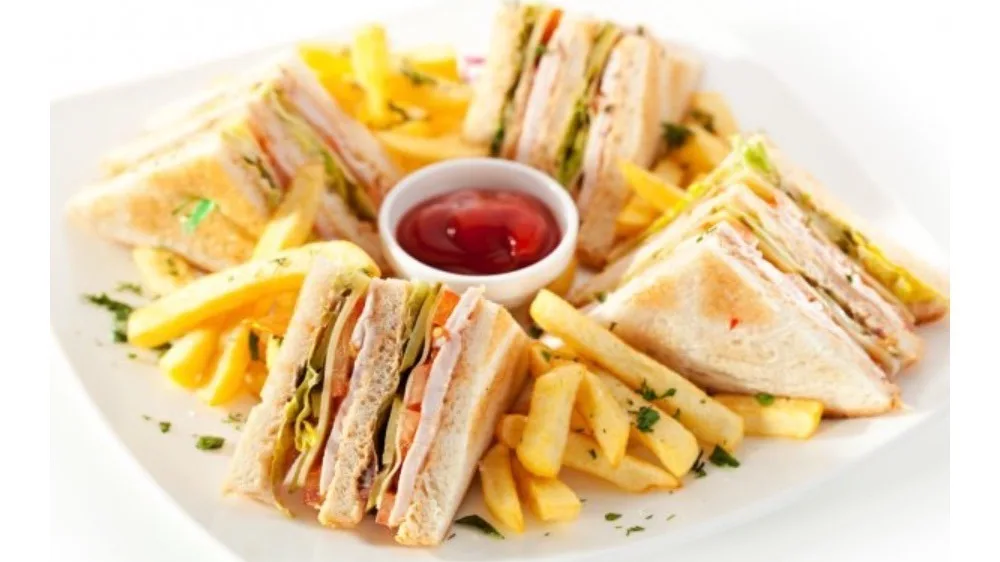 CLUB SANDWICH