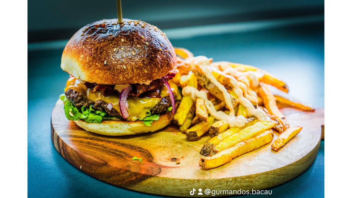 Meniu Clasic Burger