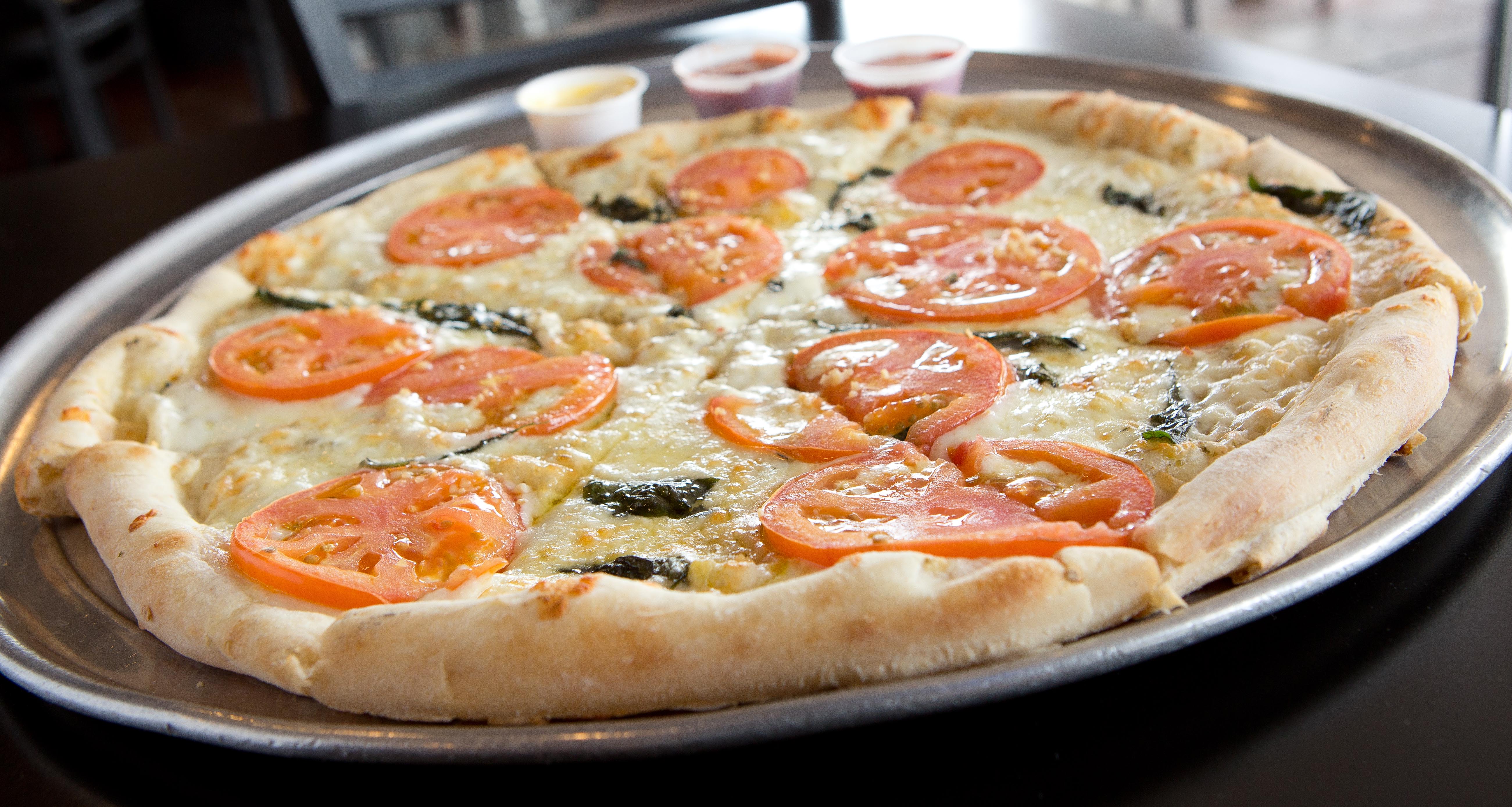 Margarita 10'' pizza
