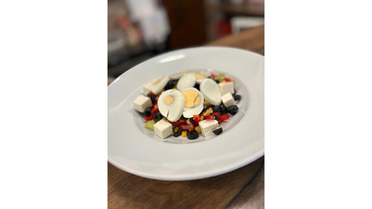 Salată Gustosu’
