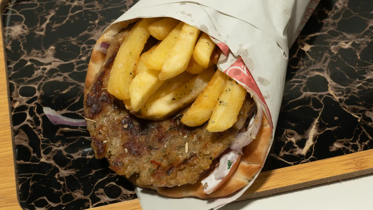Bifteki pita