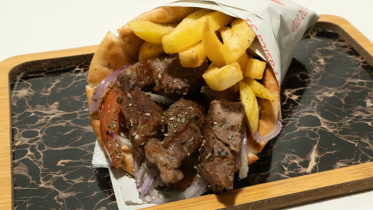Suvlaki svinjski pita