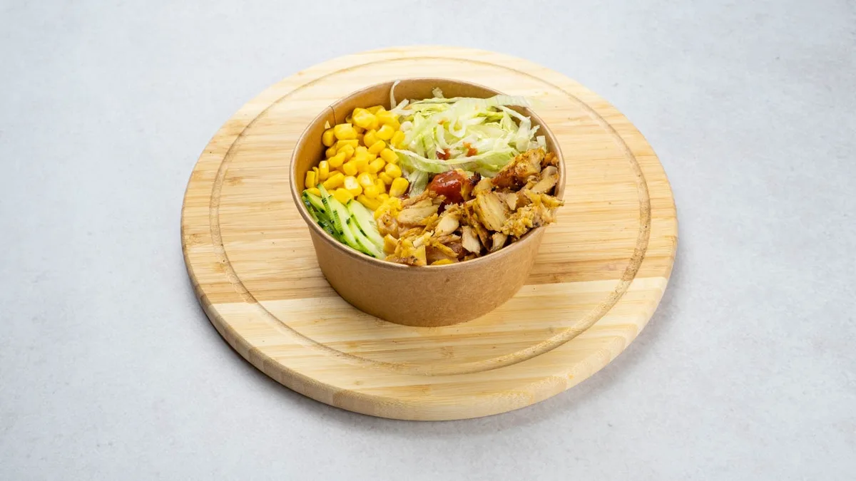 Velika Gyros salata