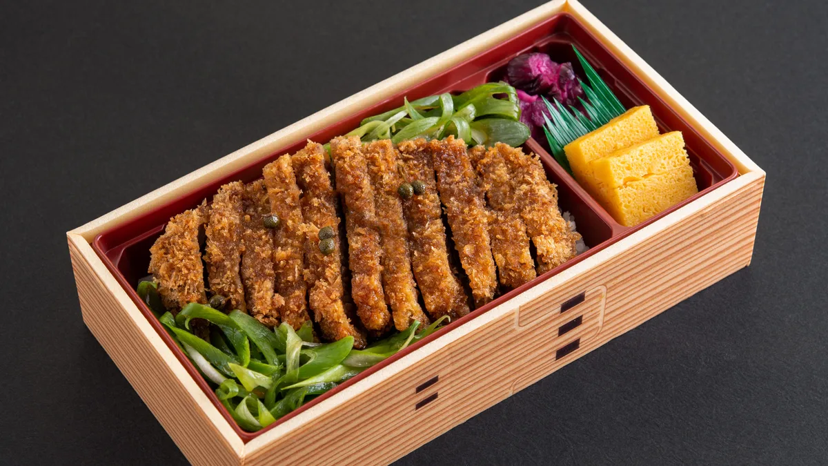 京都勝重 Kyoto style Gyukatsu Rice Box