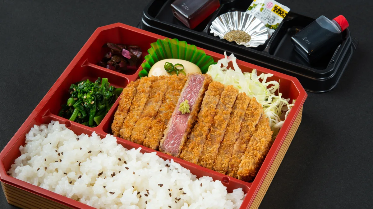 本格牛カツ弁当 Signature Gyukatsu Bento Box