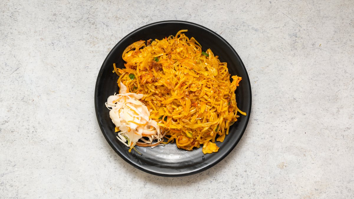 Pirított rizstészta tofuval-pho xao dauphu