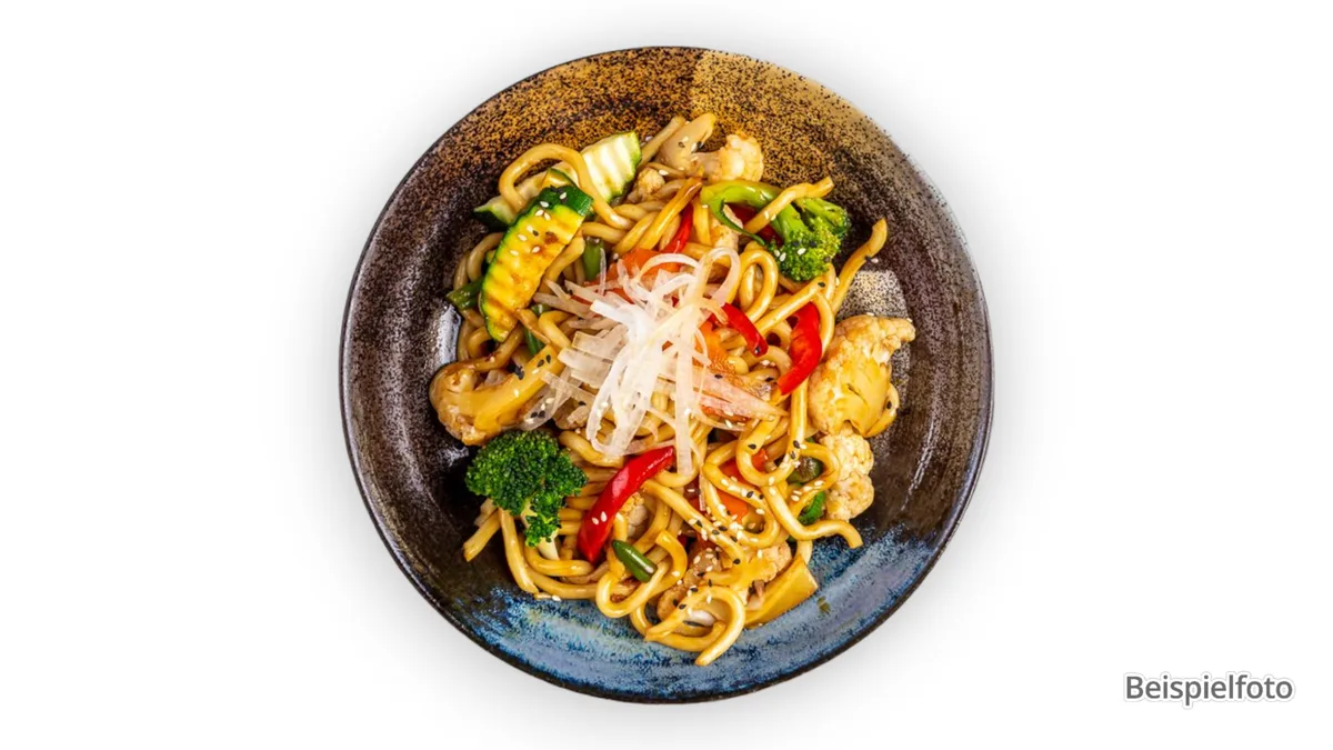 Gebratene Udon-Nudeln