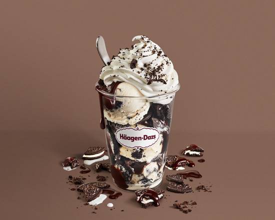 Cookies and Cream Dazzler Sundae