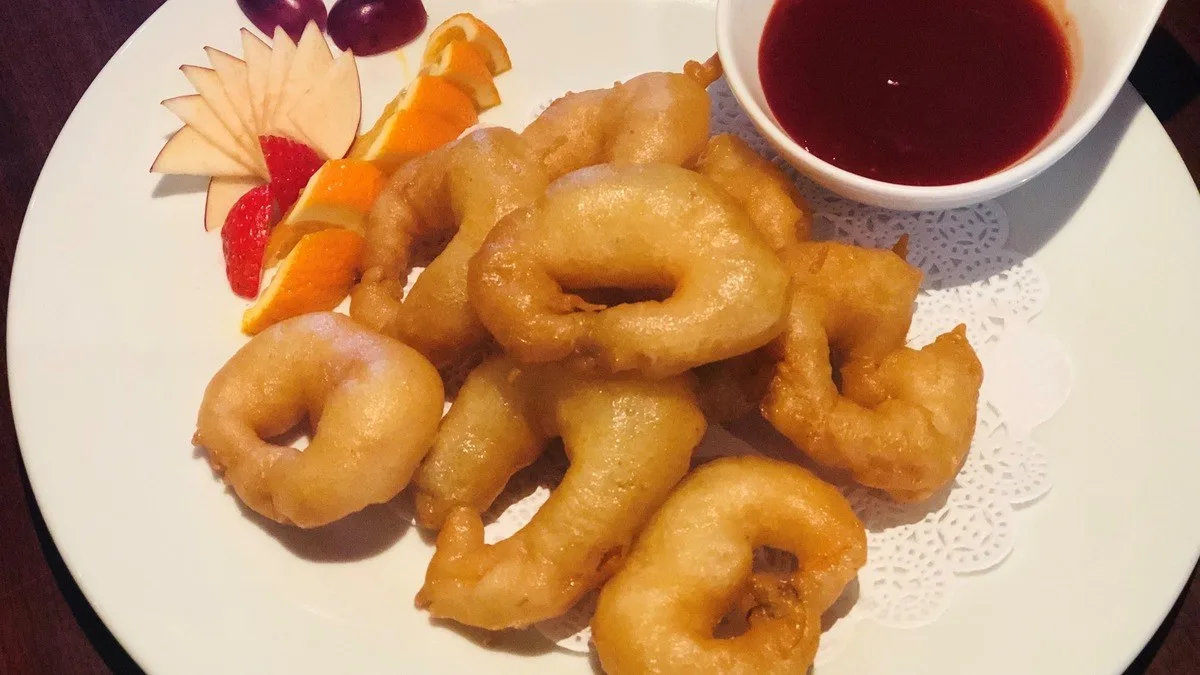 66. Friteerattuja jättirapuja