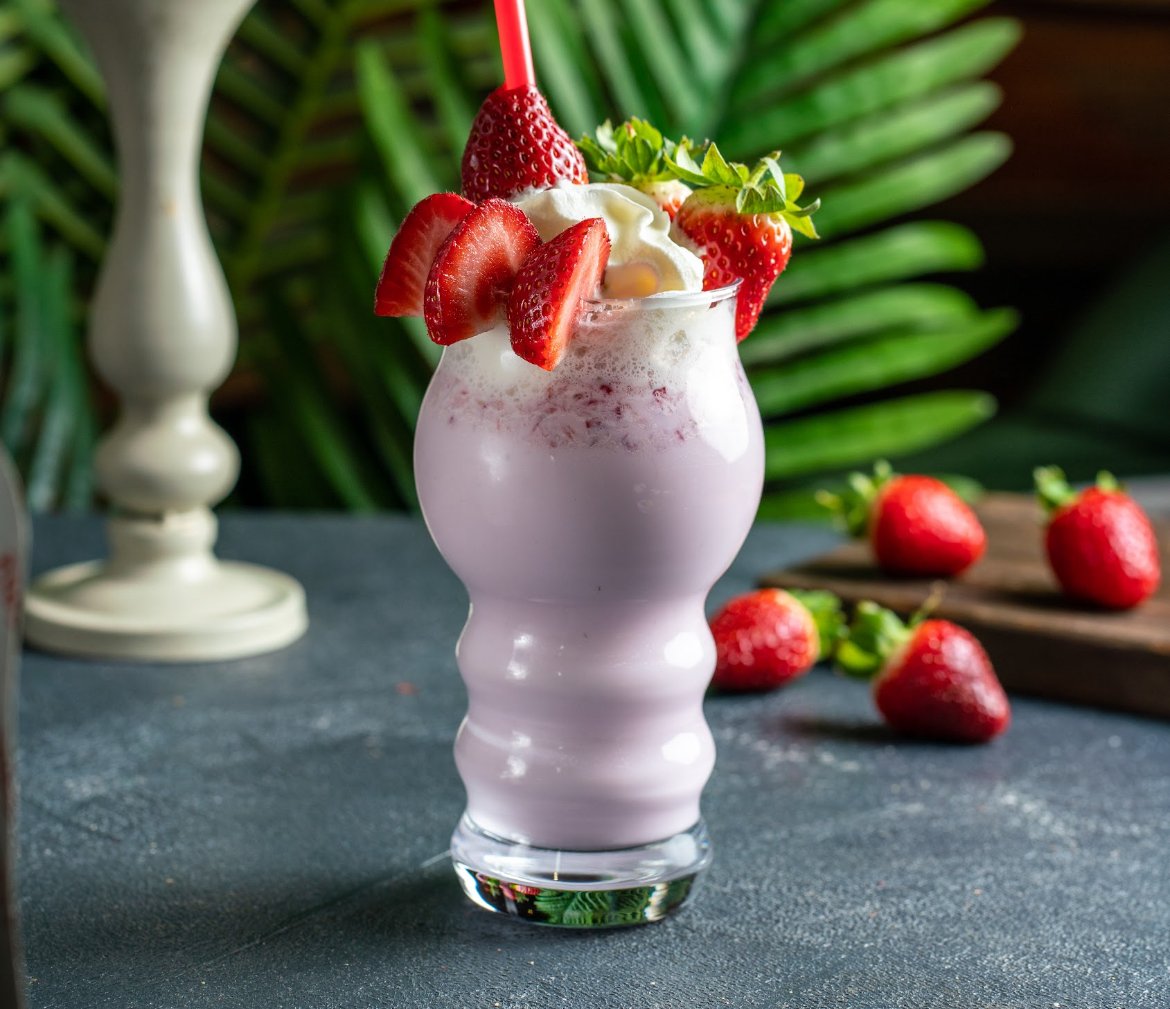 Milkshake Çiyələkli