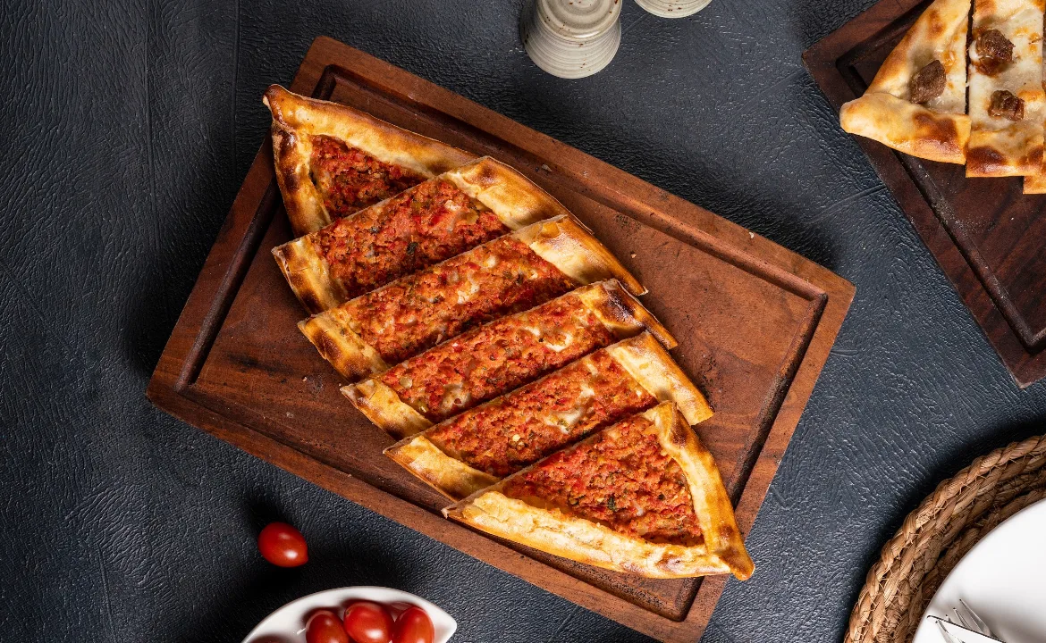 Qiyməli Pide