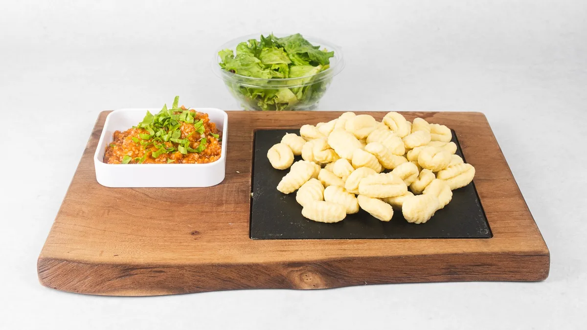 Njoki bolognese