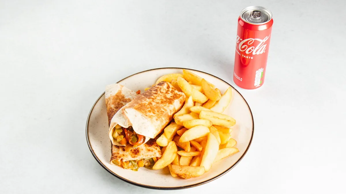 Piščančja tortilja in Coca-Cola 0.33 l