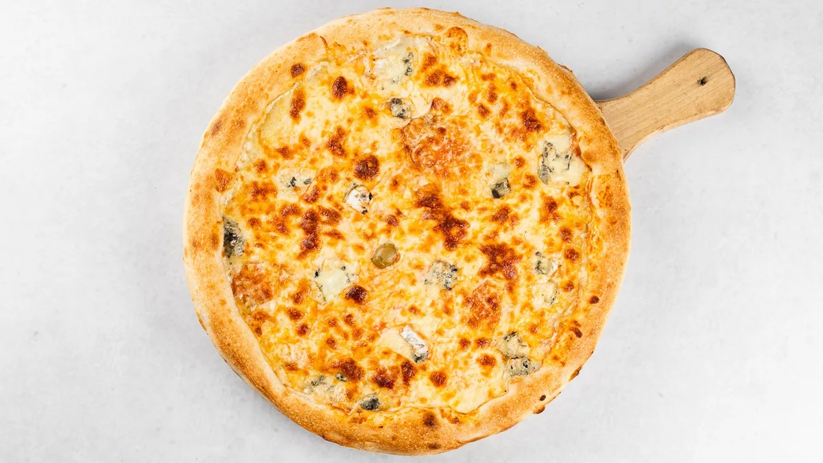 Pizza Trije siri