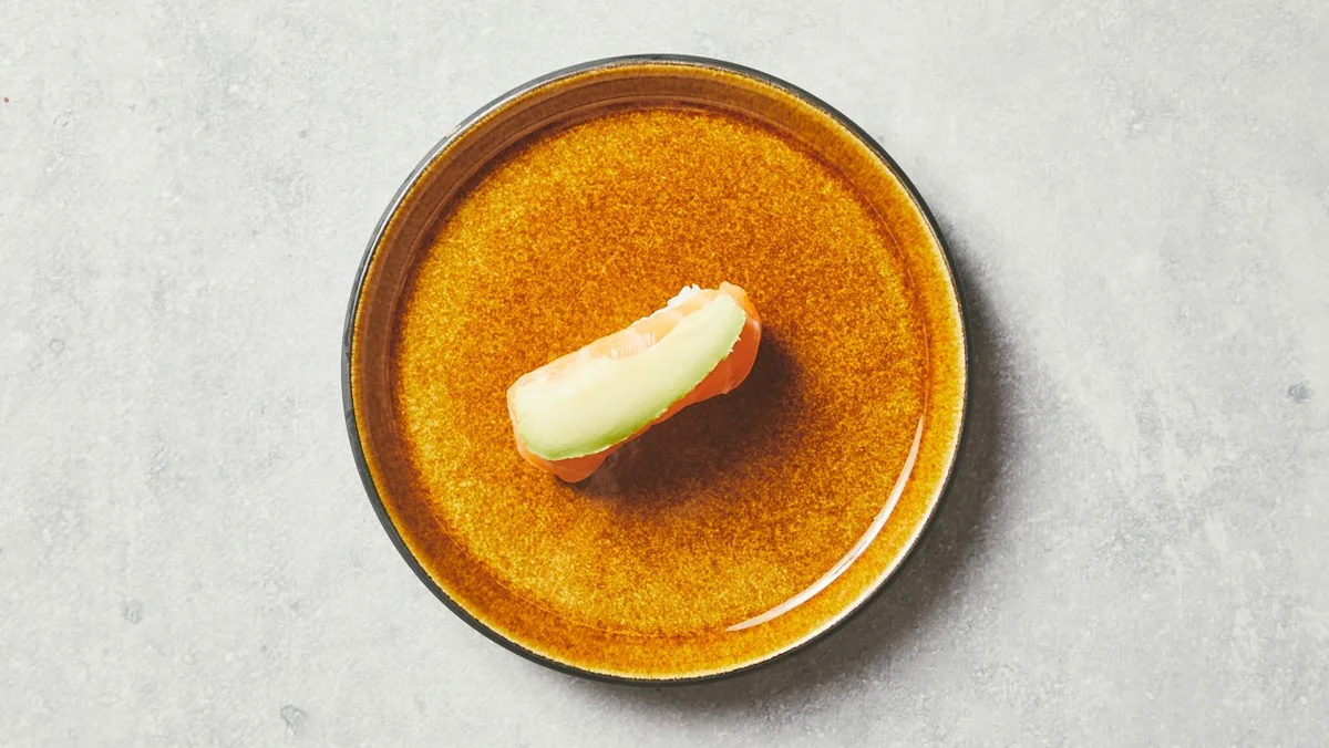 18.Nigiri laks med avocado