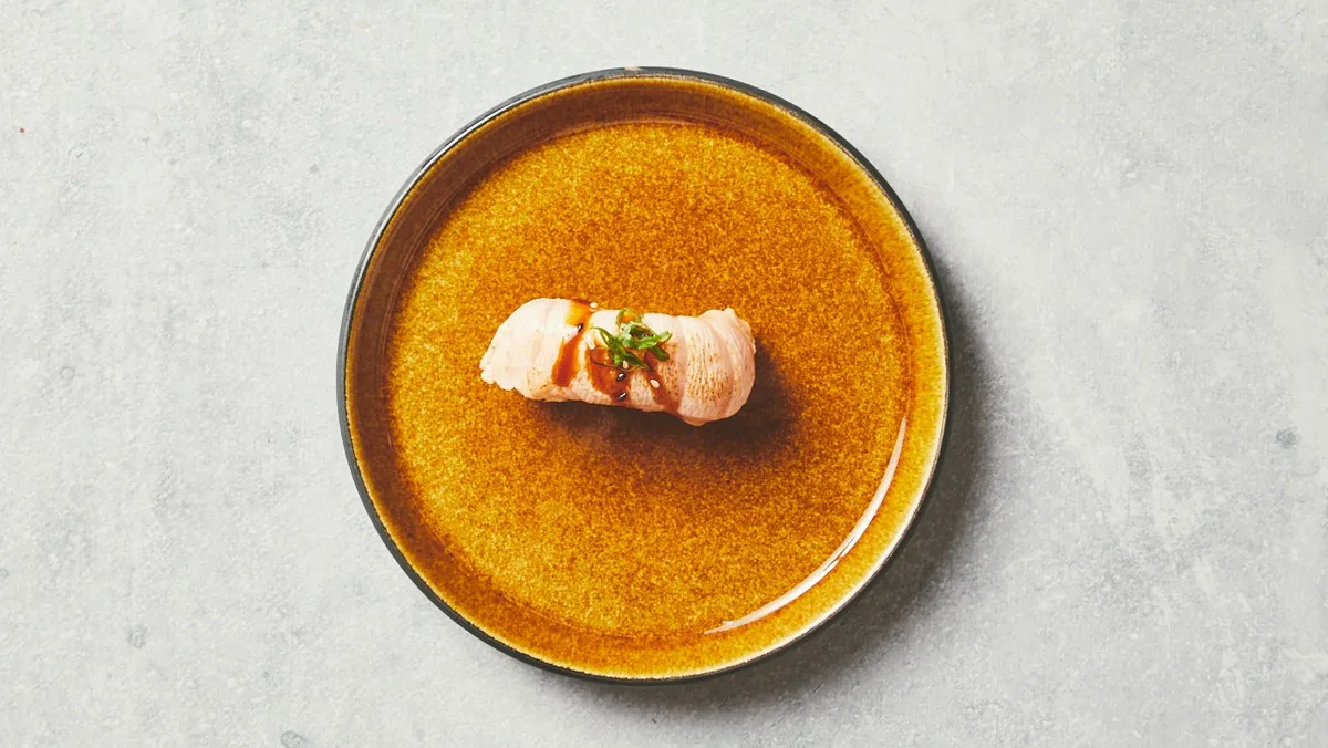 20.Nigiri flammegrillet laks