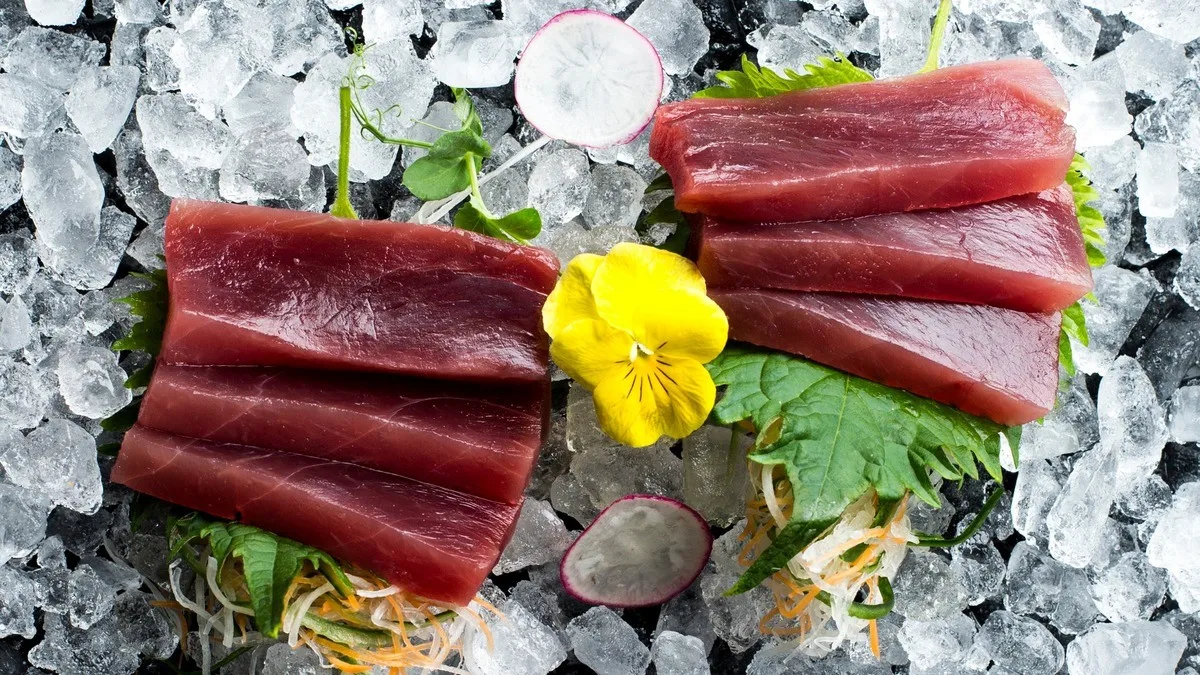 31.Sashimi Tun