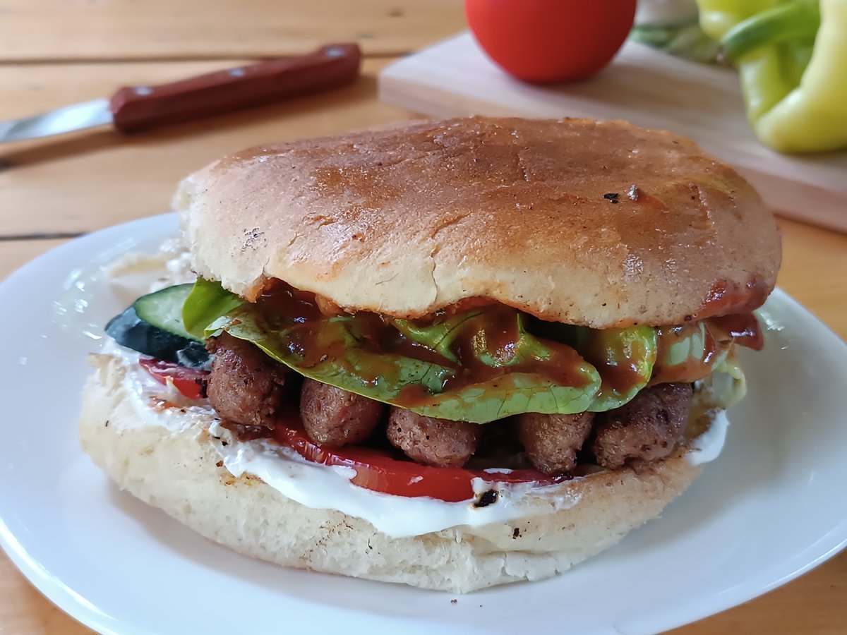 Ćevapi u lepinji