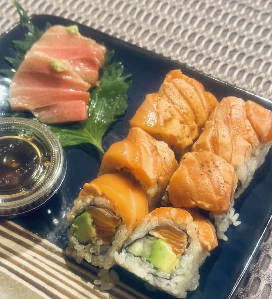 New Sty Salmon Roll