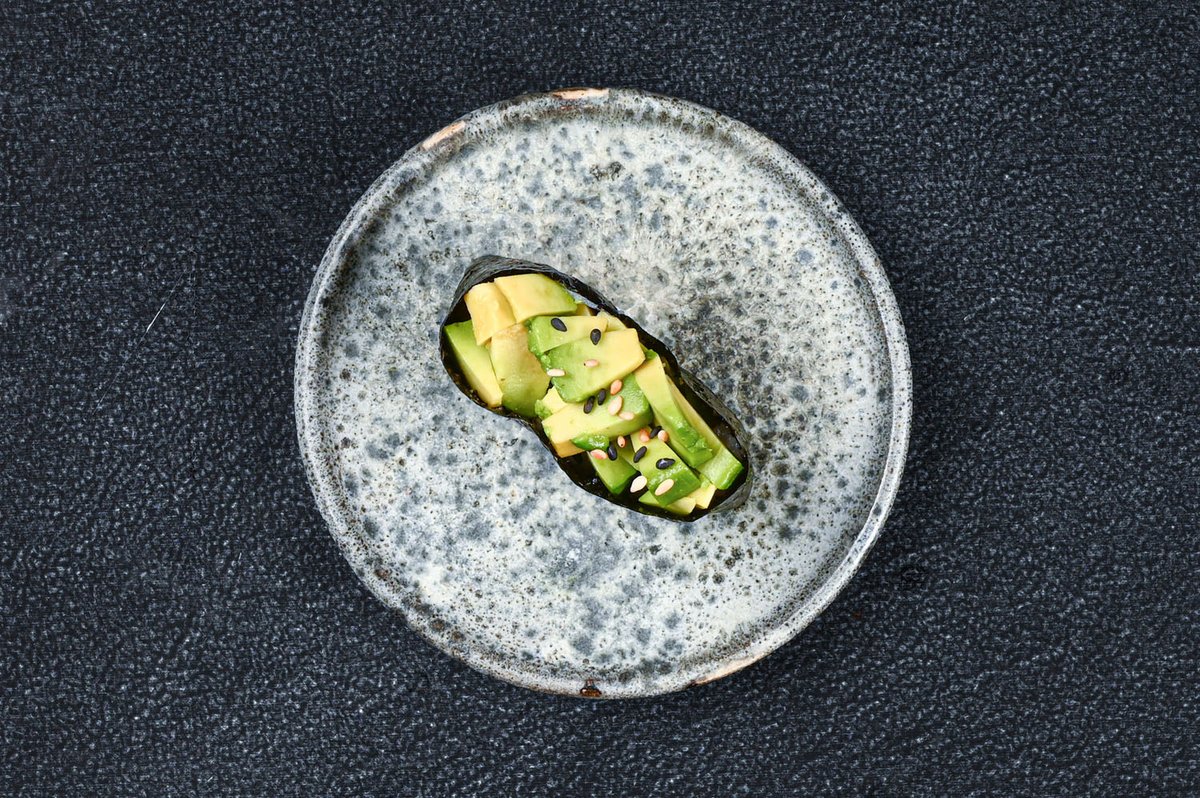 37.Gunkan Avokado (V)