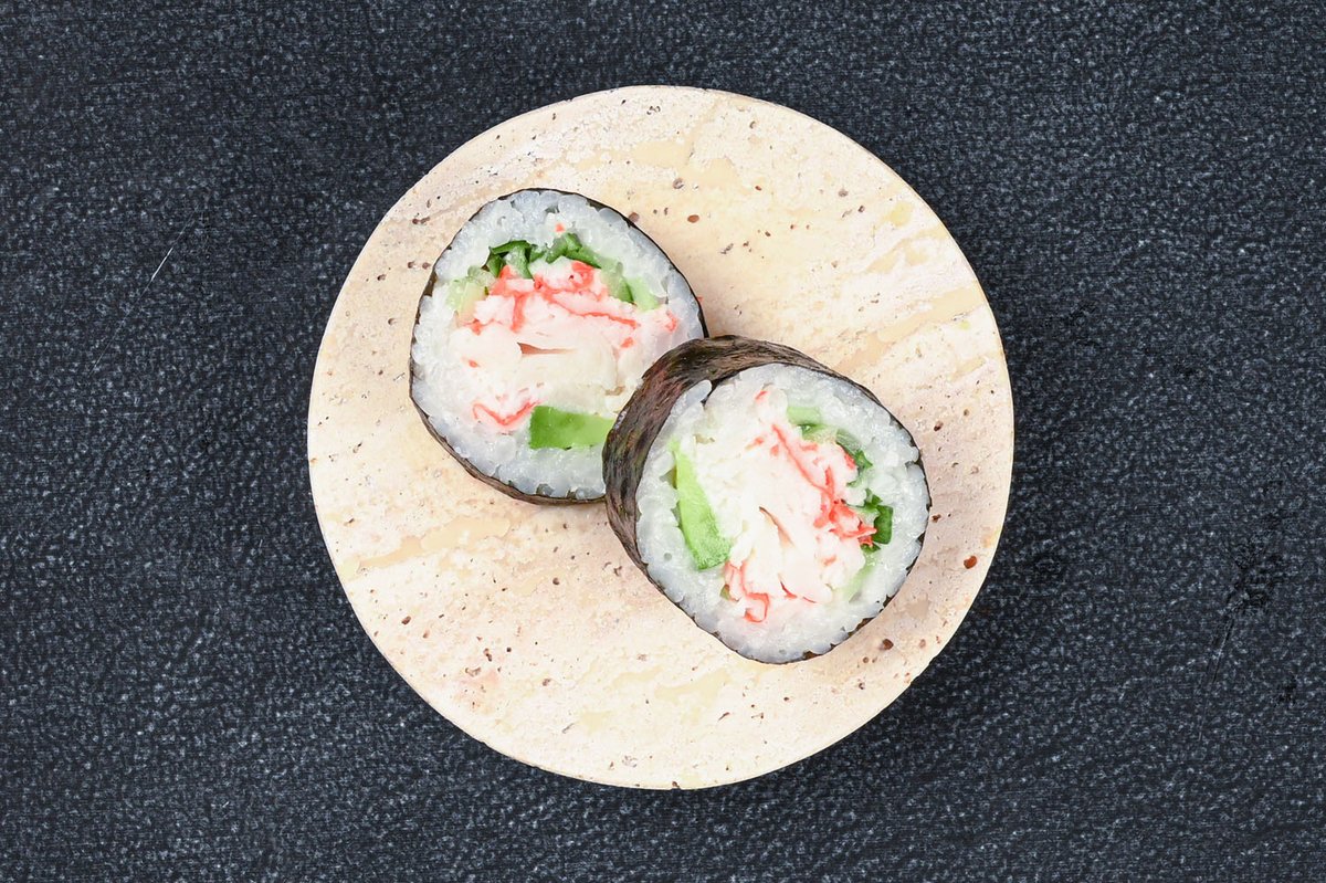 48. Futomaki Califonia