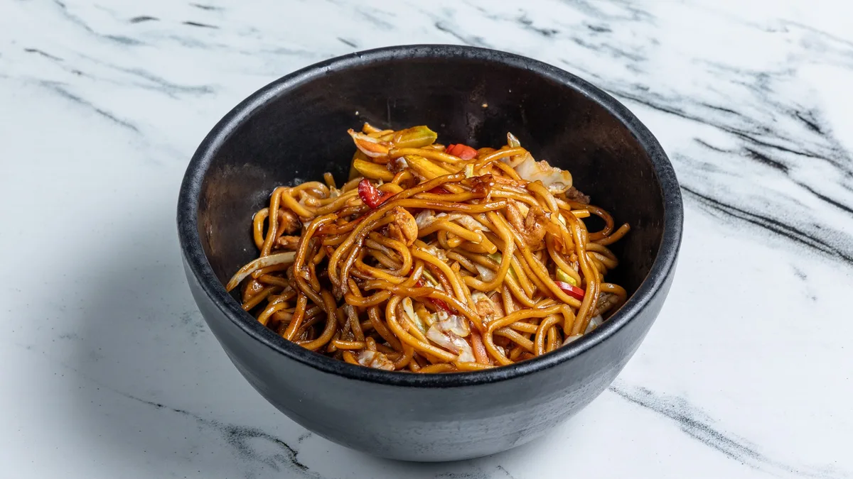 Noodles Chicken