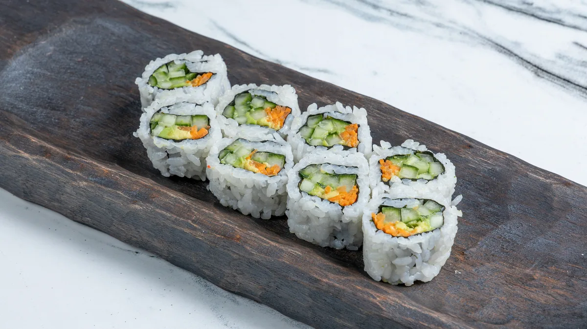 Vegetable Uramaki Roll