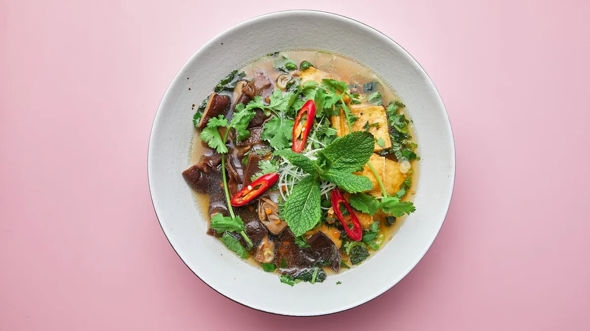 31. Pho Chay