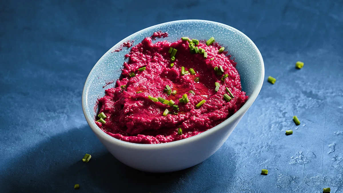Pink Hummus
