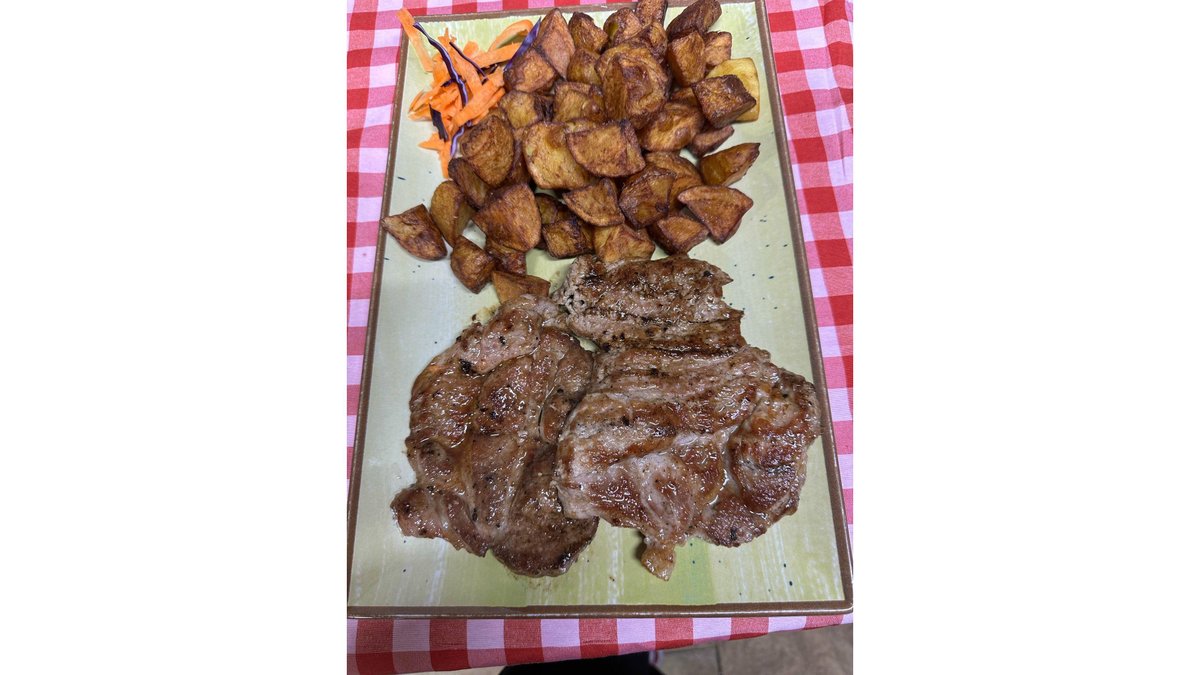 Ceafă de porc la grătar