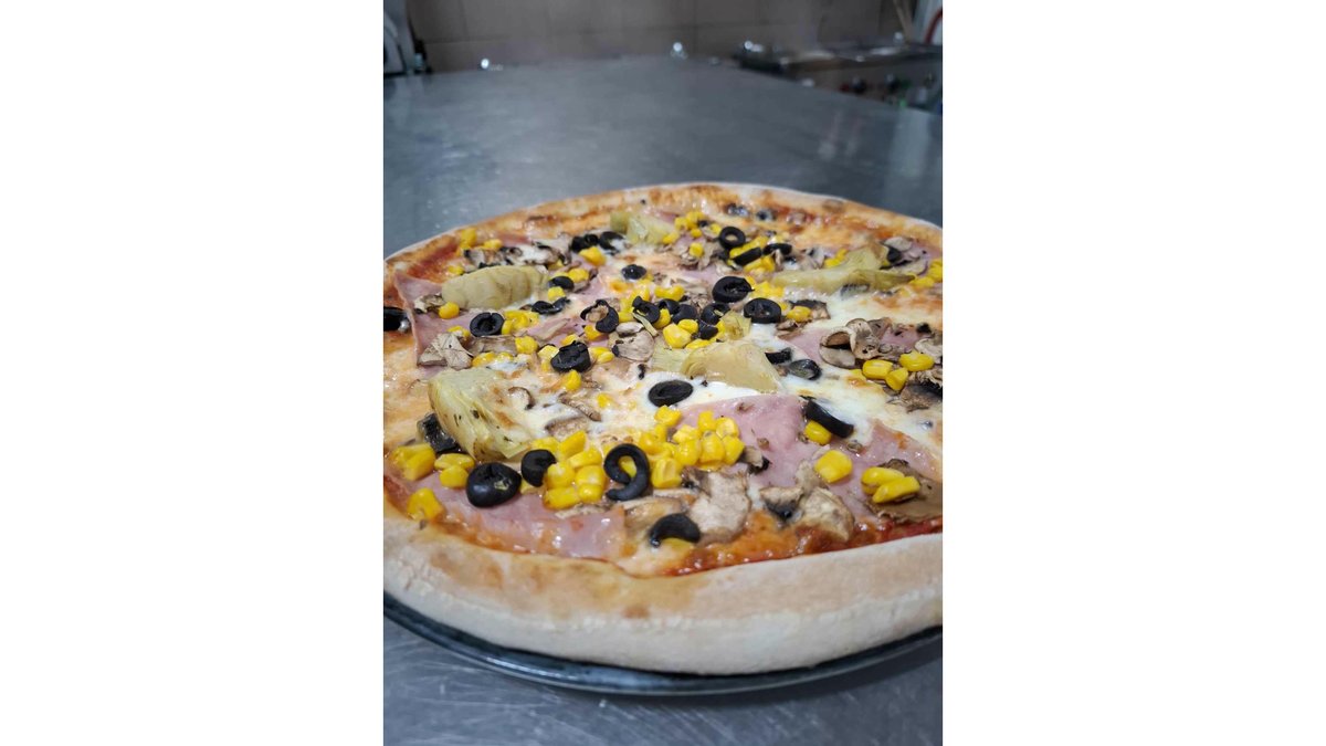 Pizza Capricciosa mare