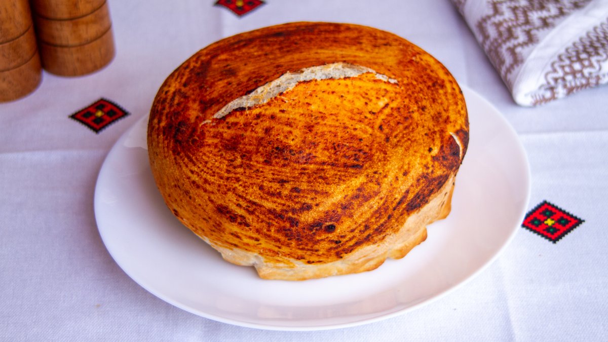 Tast tradițional de pui
