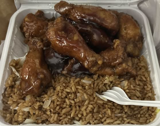 Braised Wings (10 Pieces)