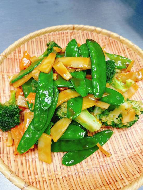 57. Snow Peas Broccoli