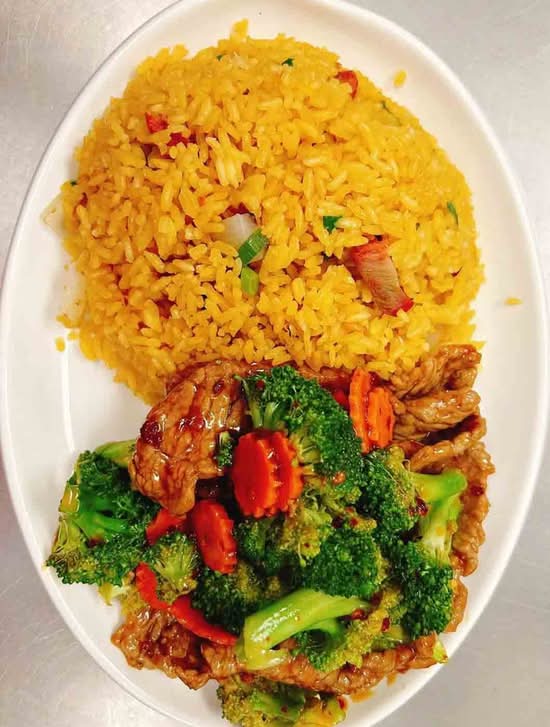 D22. Beef w. Broccoli