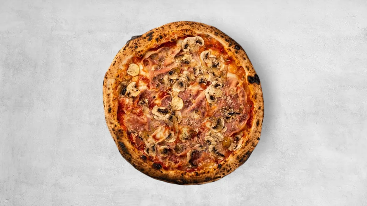 Prosciutto e funghi