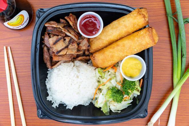 Chickenand Egg Roll Combo
