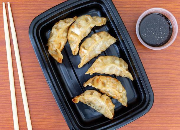 Gyoza (6 pcs)