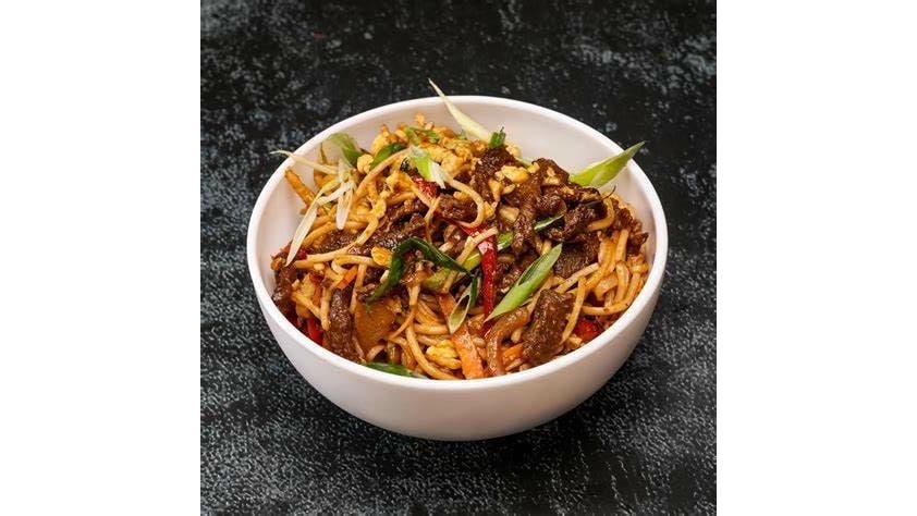 Noodles cu vită