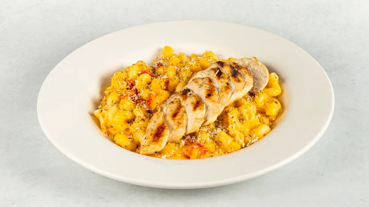 Twisted Mac, Chicken and Cheese