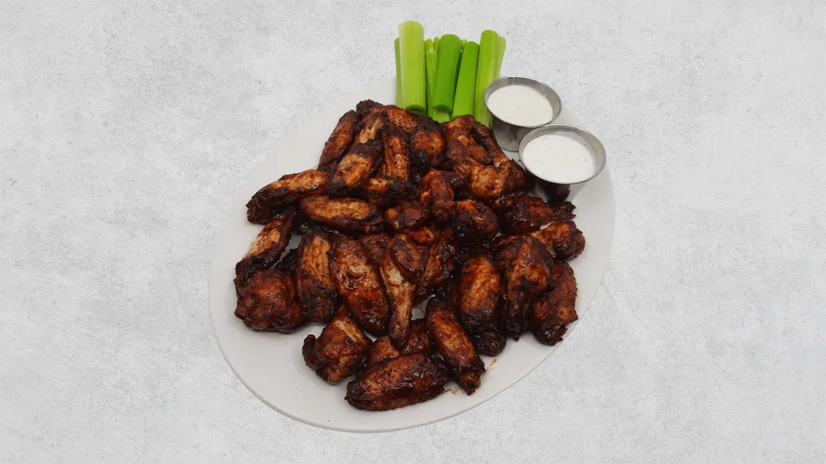 Ultimate Wings Experience - 50 BBQ Wings