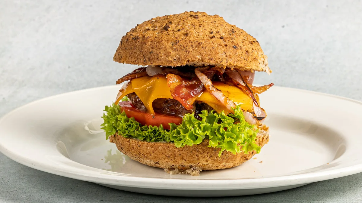 BBQ Bacon Cheeseburger (GF)