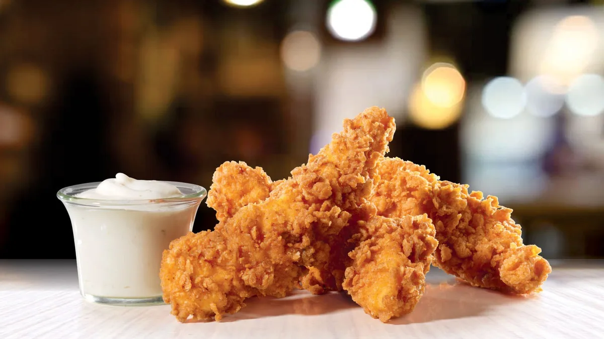 Hand-Breaded Chicken Tenders (3 stk)