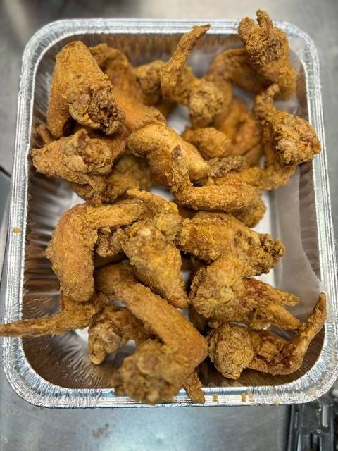 24 Wings w/LgFries